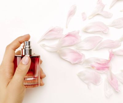 Новинки известных брендов парфюмерии 2025: Открываем новые горизонты ароматов